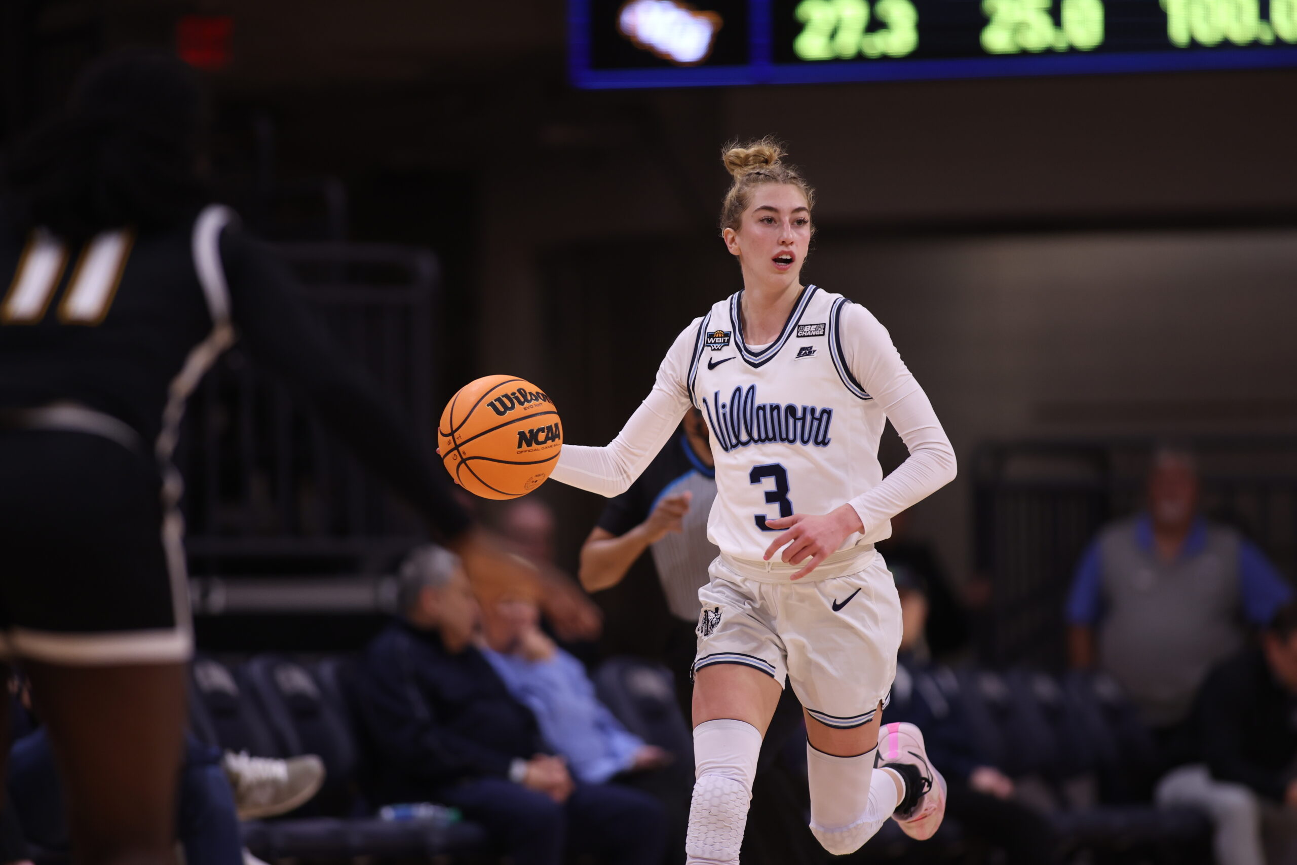 Driven and determined, Lucy Olsen enjoys life as Villanova's leader Driven and determined, Lucy Olsen enjoys life as Villanova's leader