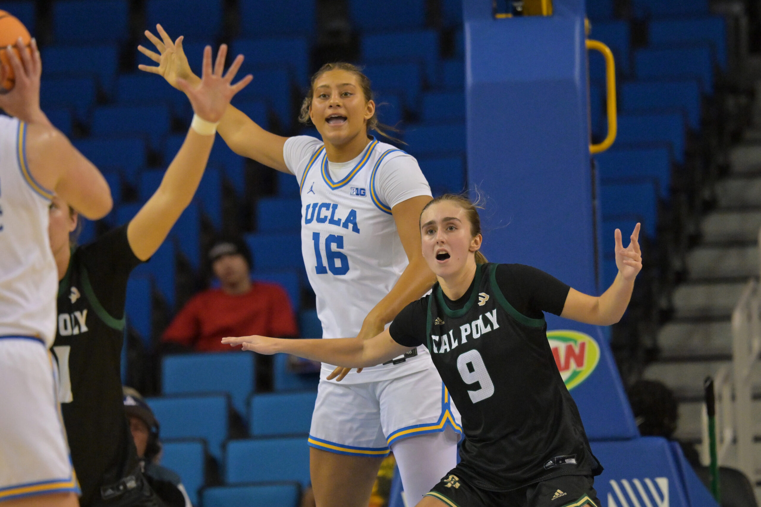 How Sienna Betts looked in her UCLA debut